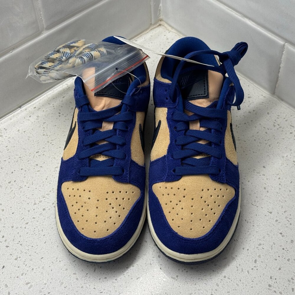 Nike Dunk LX Low